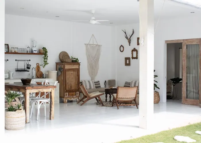 Villa Paz Bali Canggu (Bali)