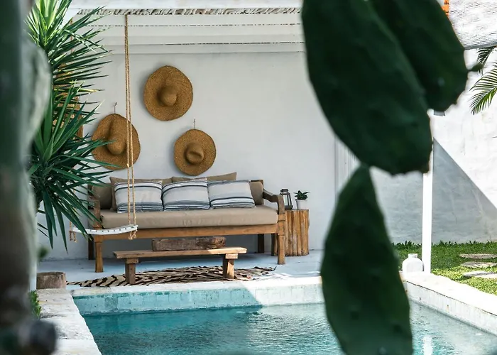 Paz Bali